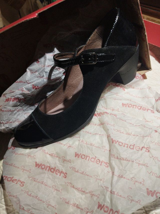 Zapatos MERCEDES combinado Charol/ Piel WONDERS.