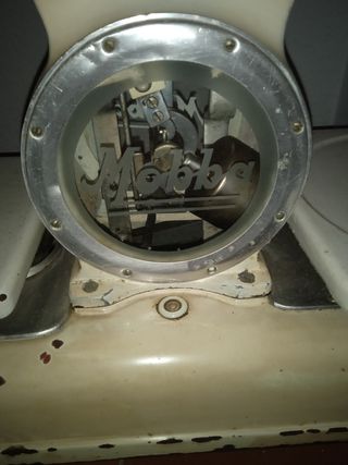 Balanza antigua Mobba