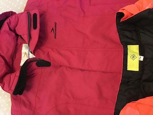 Traje esquí pantalón y chaqueta talla 5-6 años