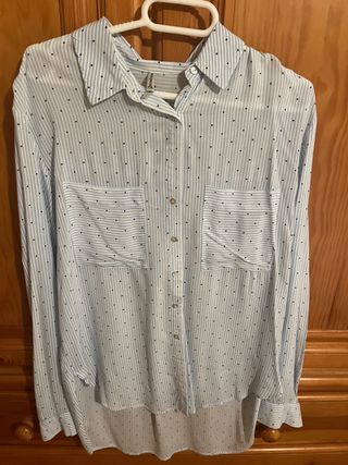 Camisa lunares azul