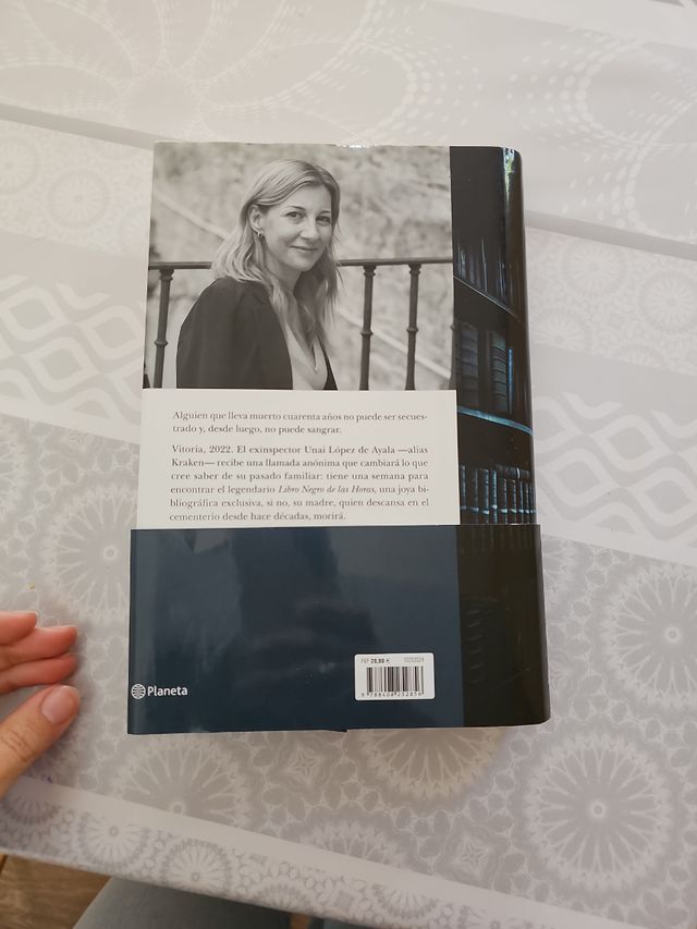 Libro "El libro negro de las horas"