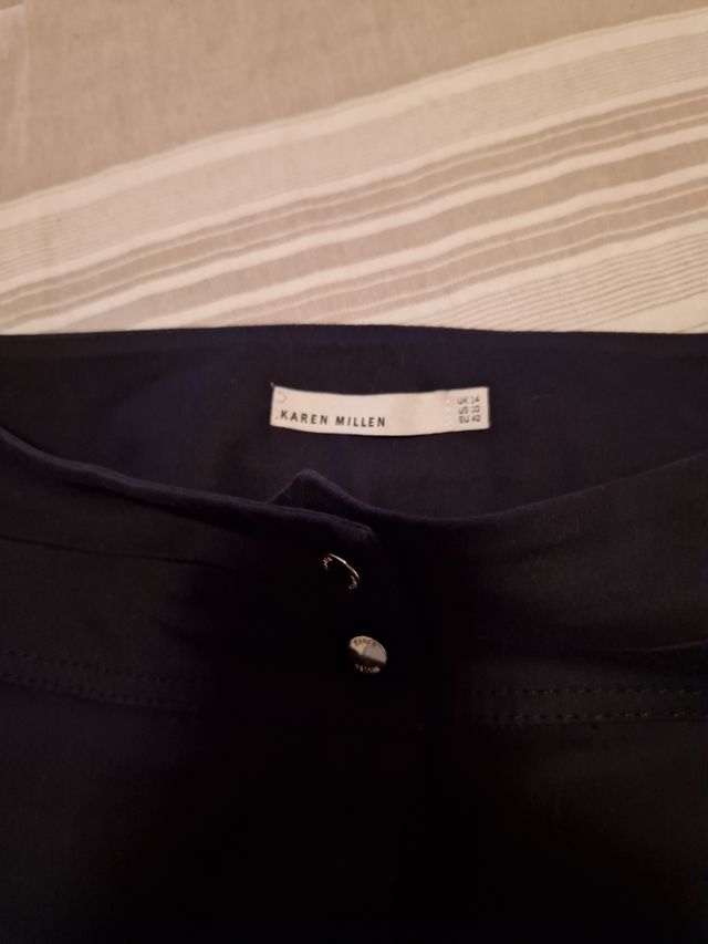 Falda negra karen millen