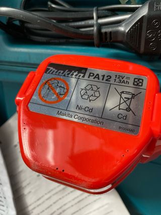 Makita maletín taladro atornillador baterias