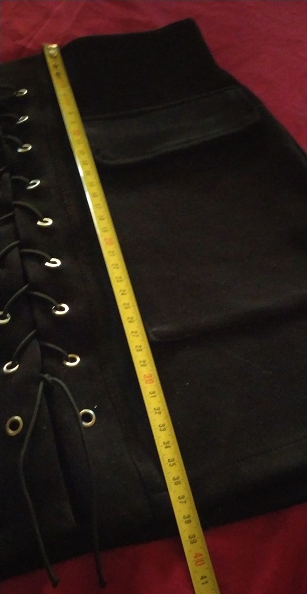 Minigonna nera tessuto scamosciato