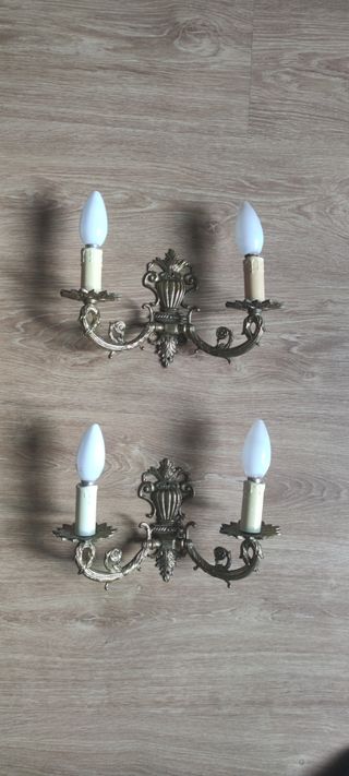 Pareja apliques antiguos