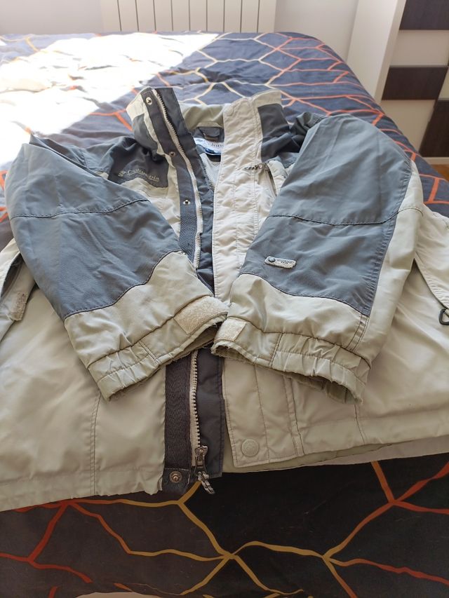 Abrigo doble, cortavientos y forro polar