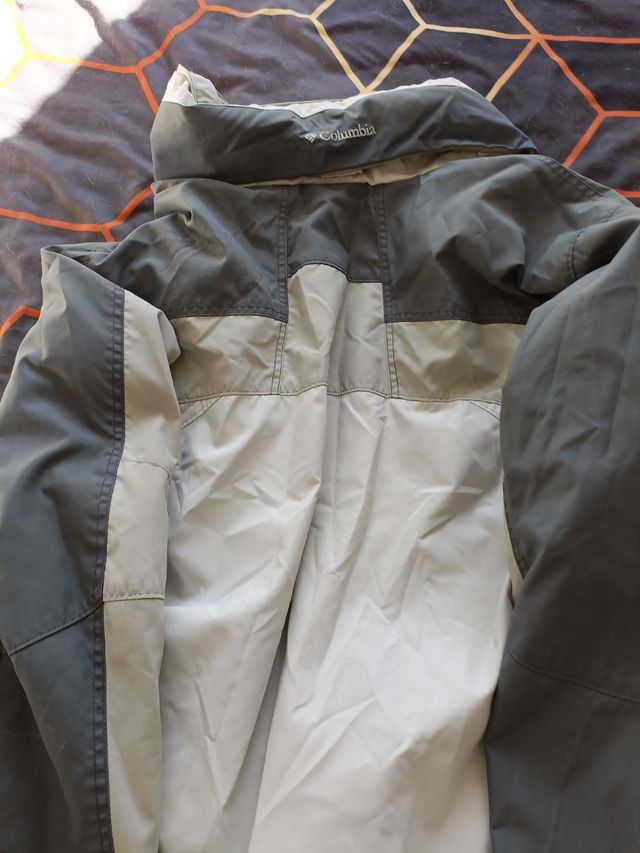 Abrigo doble, cortavientos y forro polar