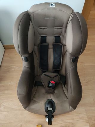 Silla coche bebe confort.Bajada a mitad de precio 