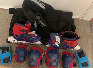 Patines Oxelo + bolsa Oxelo+ protecciones Oxelo