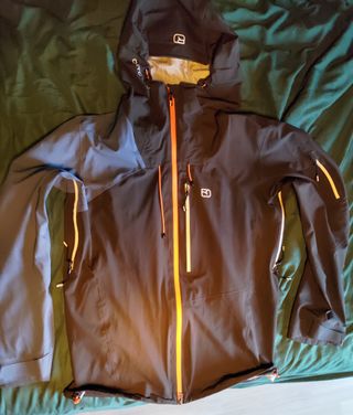 Chaqueta 100% impermeable