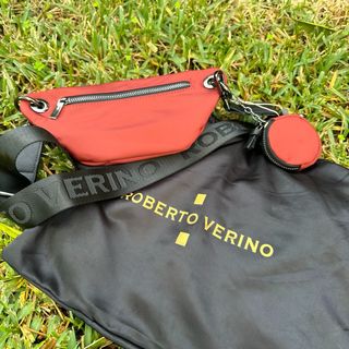 Riñonera Roberto Verino