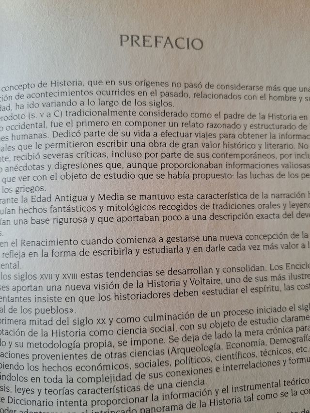 Diccionario de historia ( tapa dura)