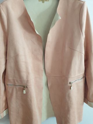 Abrigo de piel Sweet Miss. Talla XL.