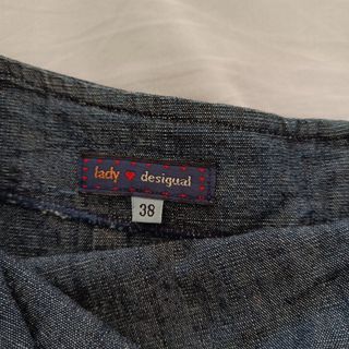 Vestido vaquero desigual