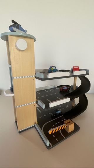 Parking Garaje infantil de madera