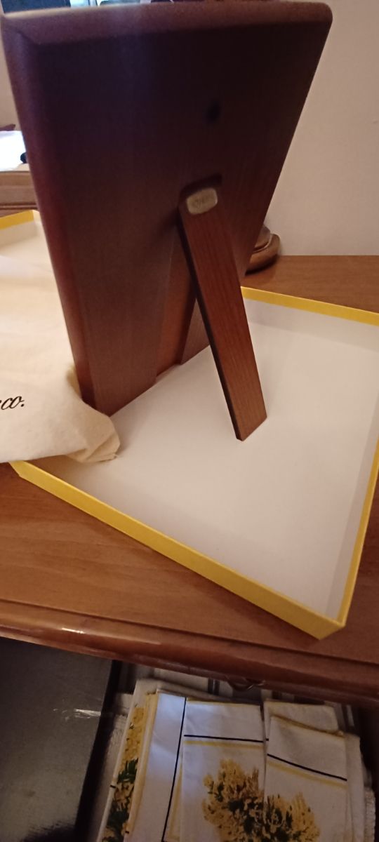 Cornice laminato in argento