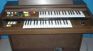 organo electronico yamaha