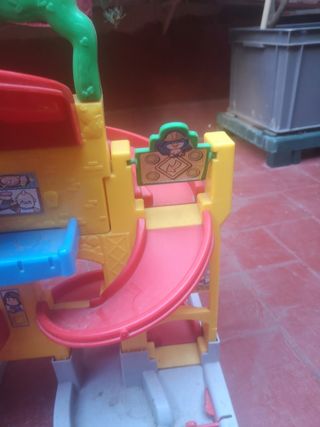 Parking juguete grande coches