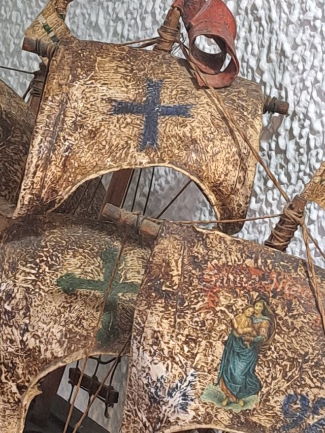 BARCO DECORACION PINTADO EN PIEL. ARTESANIA.