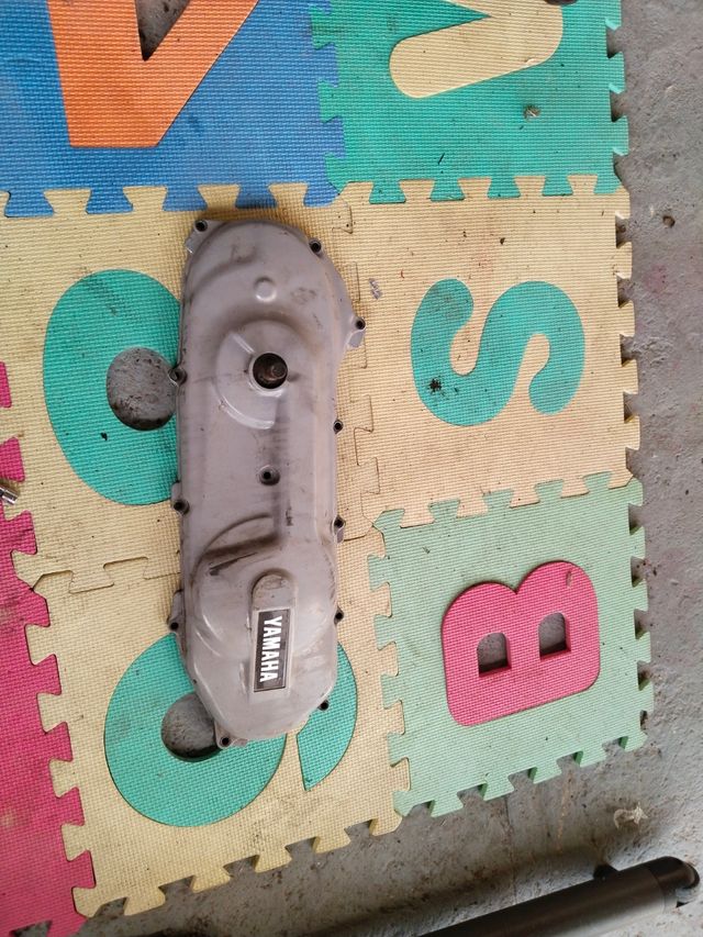 Tapa motor Yamaha aerox