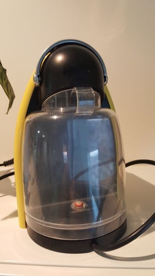 Cafetera Nespresso vintage marca Krups