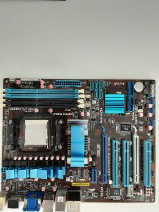 PLACA BASE. M4A7B5TD-V EVO ASUS