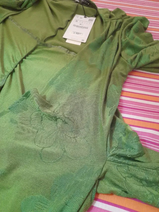 Vestido lentejuelas Zara