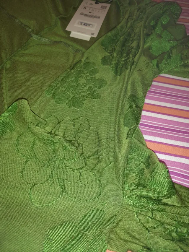 Vestido lentejuelas Zara