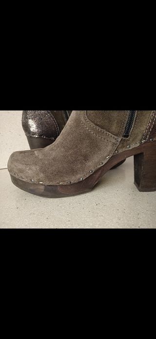 Botines SOFTCLOX de piel a estrenar. 