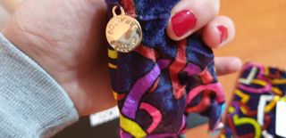 Moschino Guantes corazones 💕💙