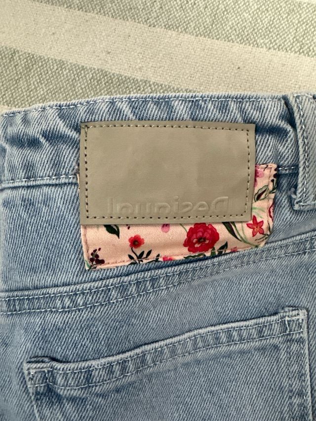 vaquero desigual talla 11/12