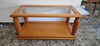 Mesa de salón pequeña