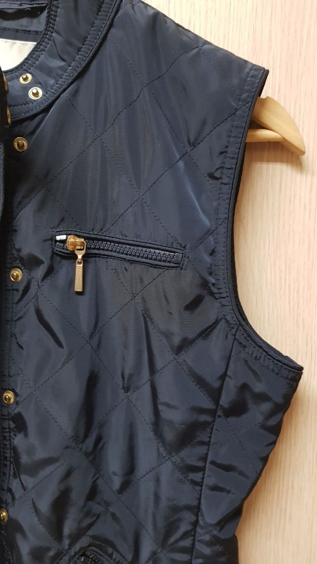Chaleco Zara