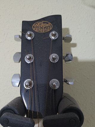 Guitarra electroacústica 
