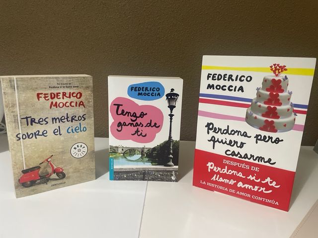 libros a tres metros sobre el cielo