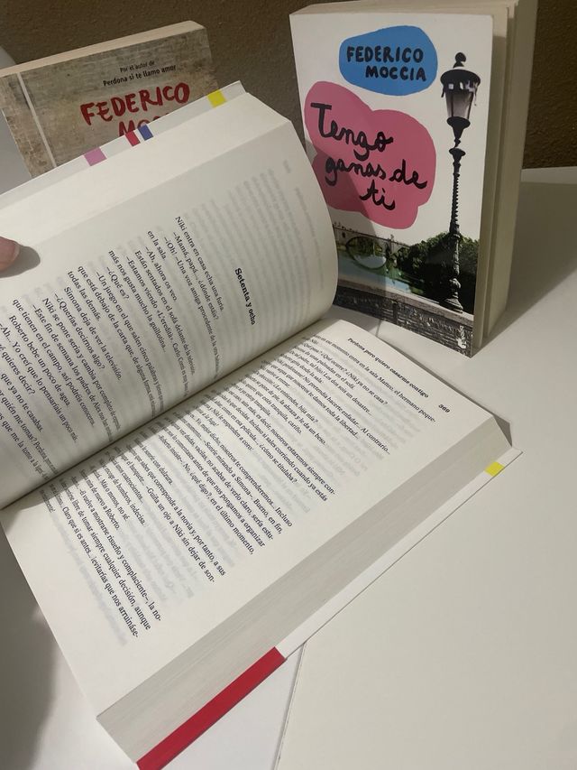 libros a tres metros sobre el cielo