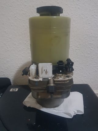 Bomba de dirección eléctrica Vectra 3.2v6 gts 2003