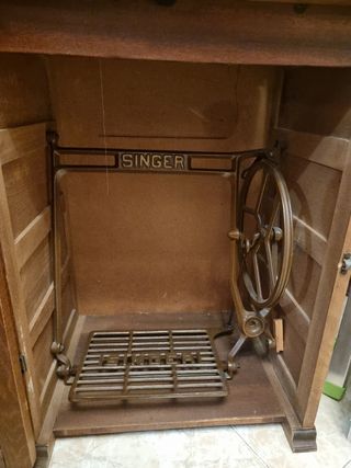 Máquina de coser SINGER con motor
