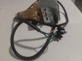 VÁLVULA DE 3 VÍAS NUEVA