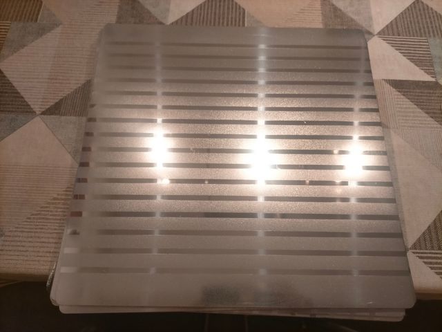 Bajo plato (10 unidades). Medidas 37x37