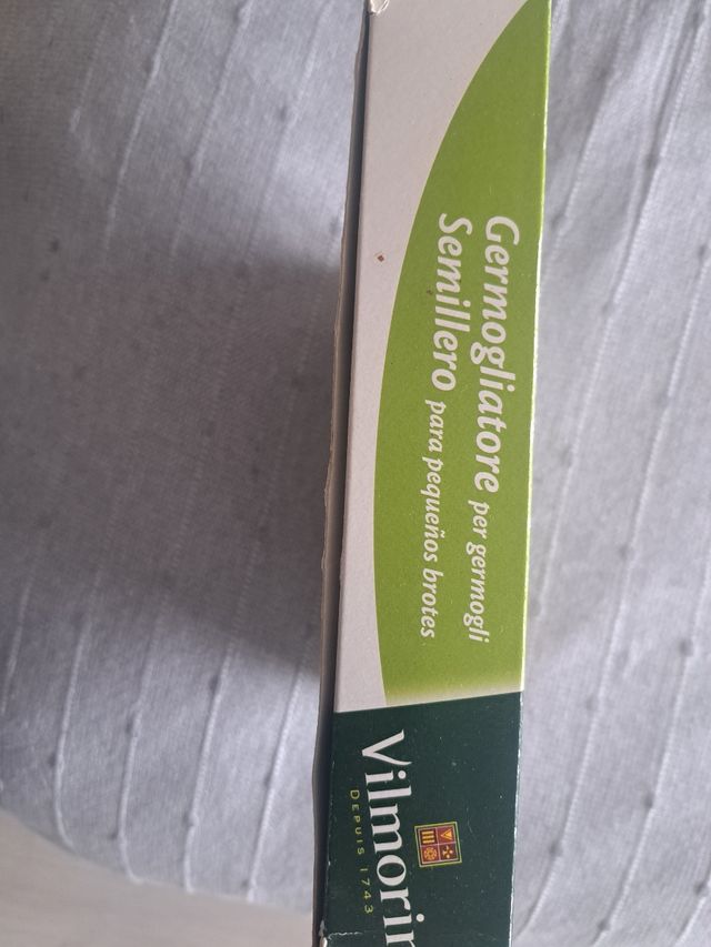 bandeja para semillas