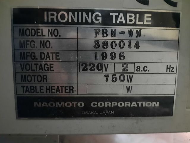 Mesa de planchado industrial