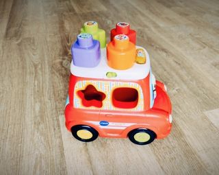 Mi coche de figuras VTECH