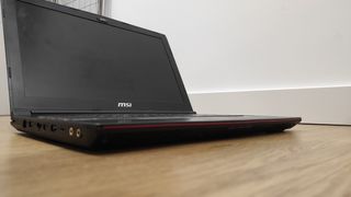 MSI GP62 Leopard Portatil Gaming