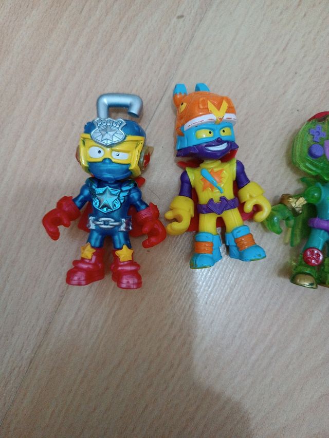 Superzings Kazoom kids