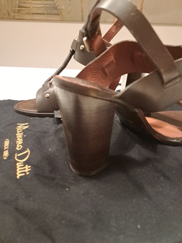 ZAPATOS TACON ANCHO MASSIMO DUTTI T.39