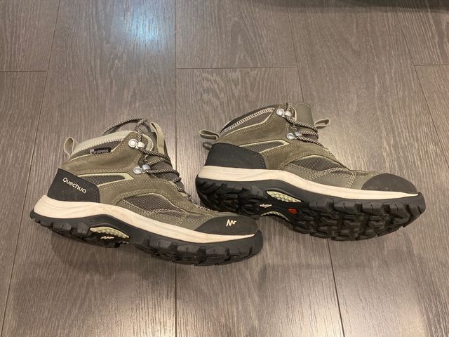 BOTAS DE MONTAÑA WATERPROOF