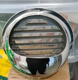 Rejilla de extracción de humos y ventilación