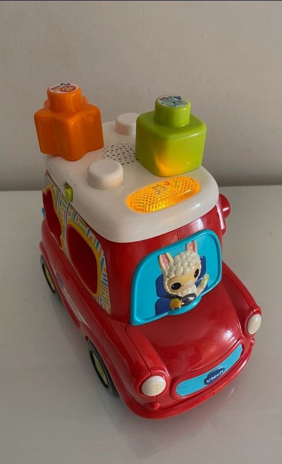 Coche interactivo de VTECH
