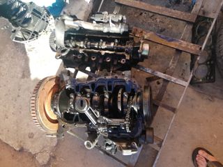 arbol de levas y cigüeñal renault 1.5 dci